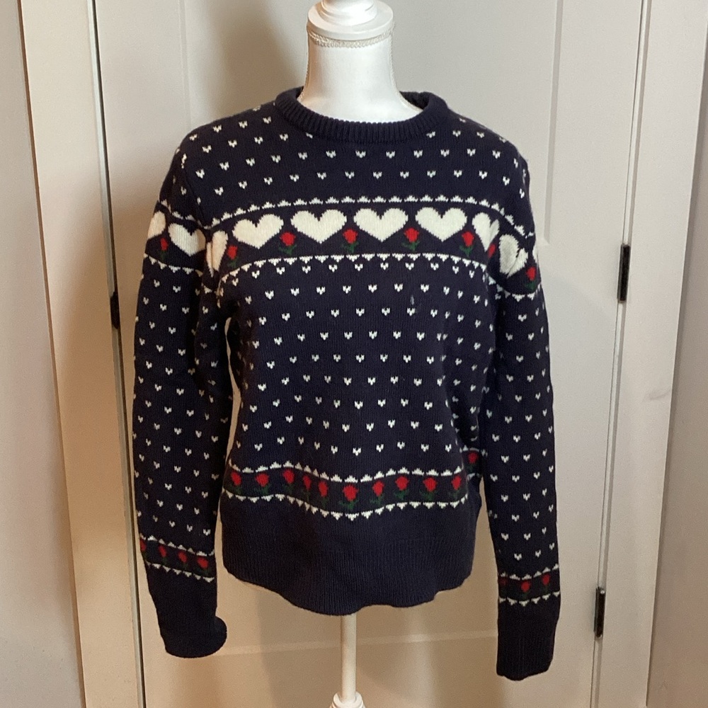 Kiel James Patrick Heart Patterned Sweater in Navy and Cream